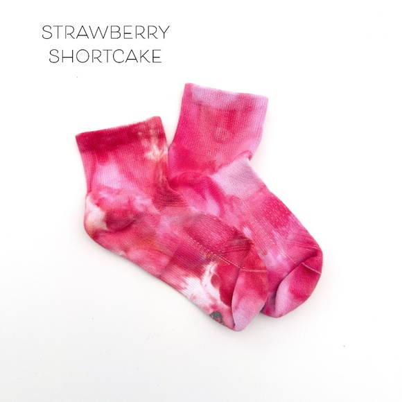 Strawberry Pink Tie Dye Ankle Socks Watermelon Red Pink Ice Dye Hand Dyed Socks - Picture 1 of 4